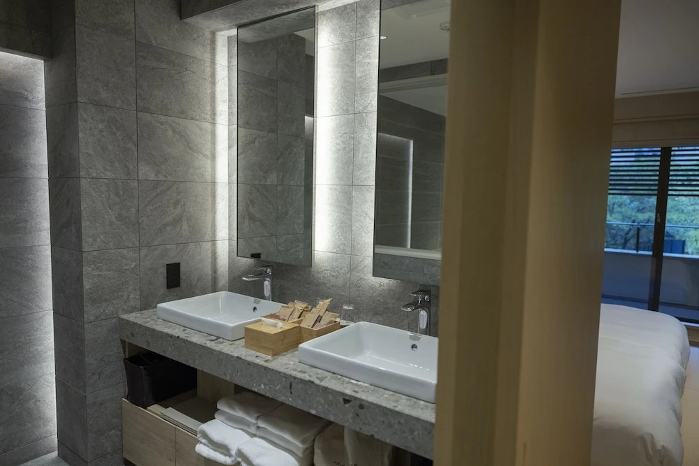 moksa Rebirth Hotel