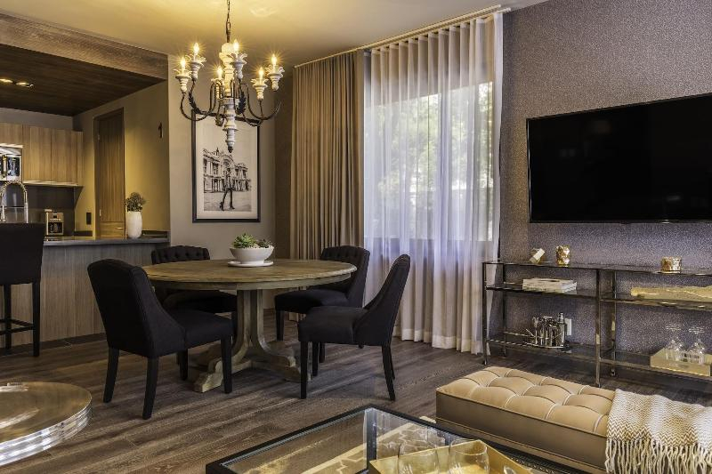 Mathia-Luxury Plus by Viadora