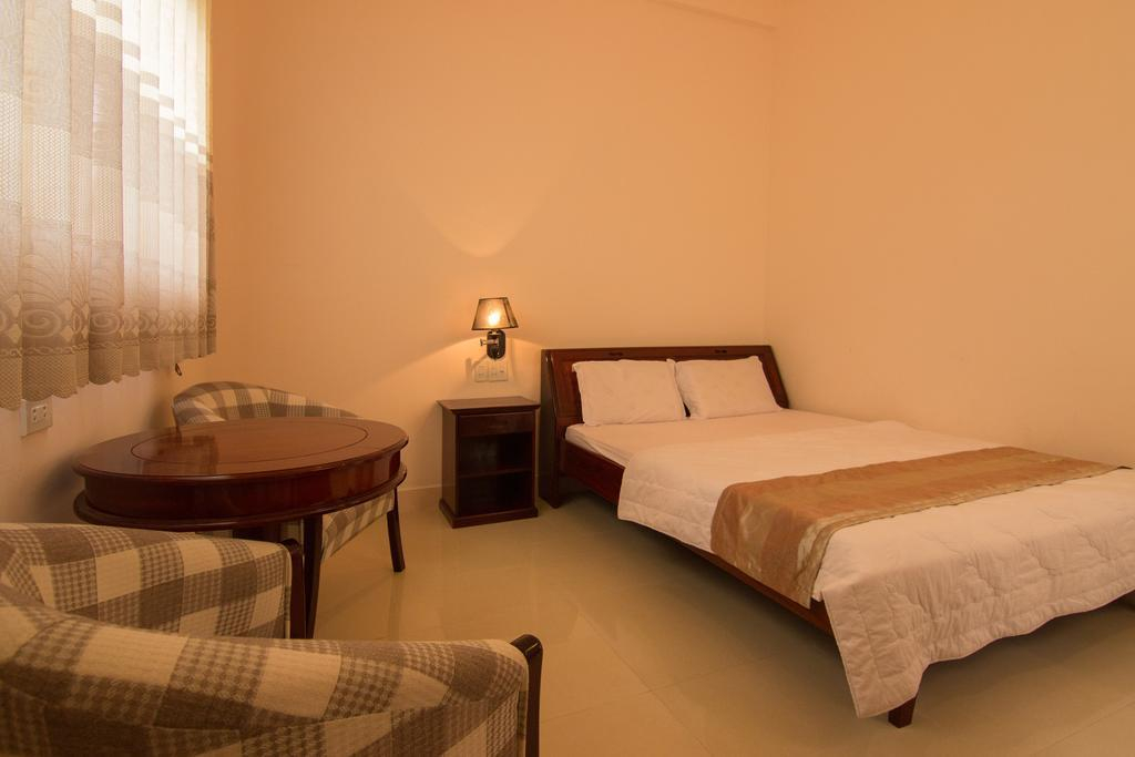 Nhat Ha Hotel