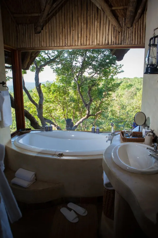 Nedile Lodge