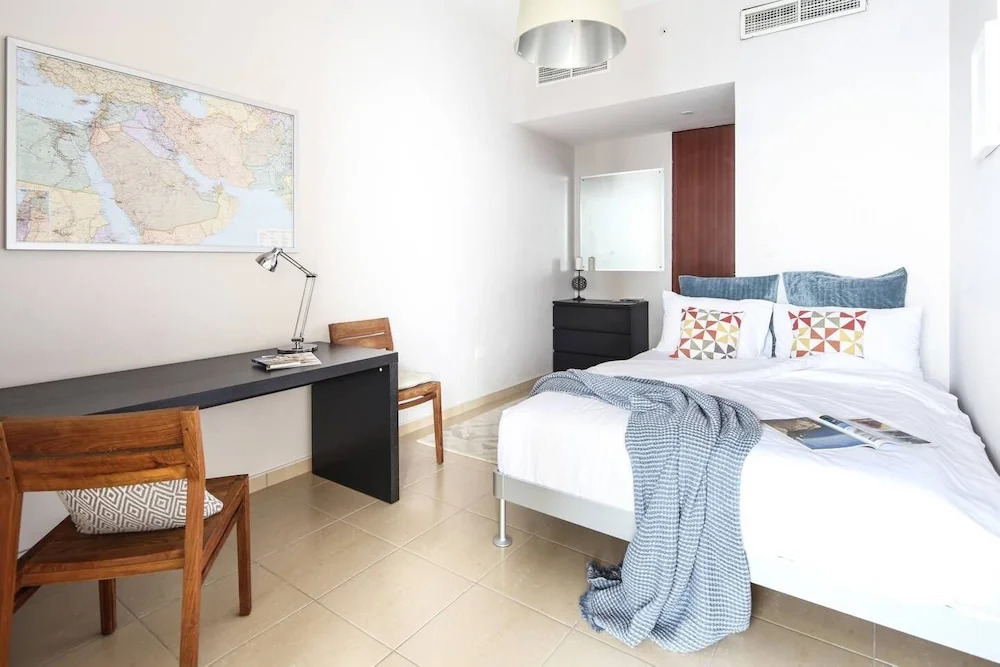 Full Sea View! Gorgeous 2BR in JBR - Sleeps 6!