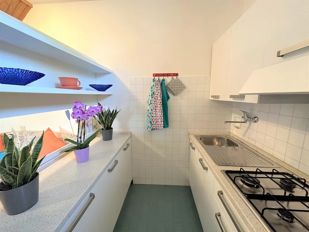 Spetacular Villa on two Floors With Garden 10 Minutes From the sea by Beahost