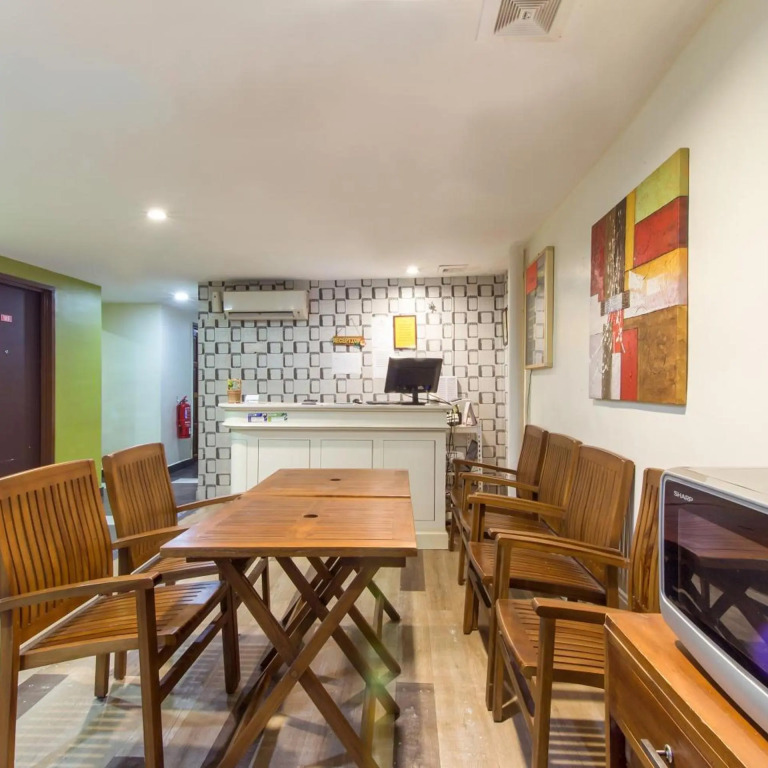 33 Star Hotel by The Awinka Group Of Management