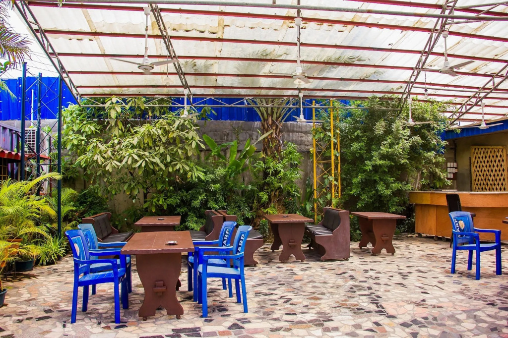 Elliotnass Hotel