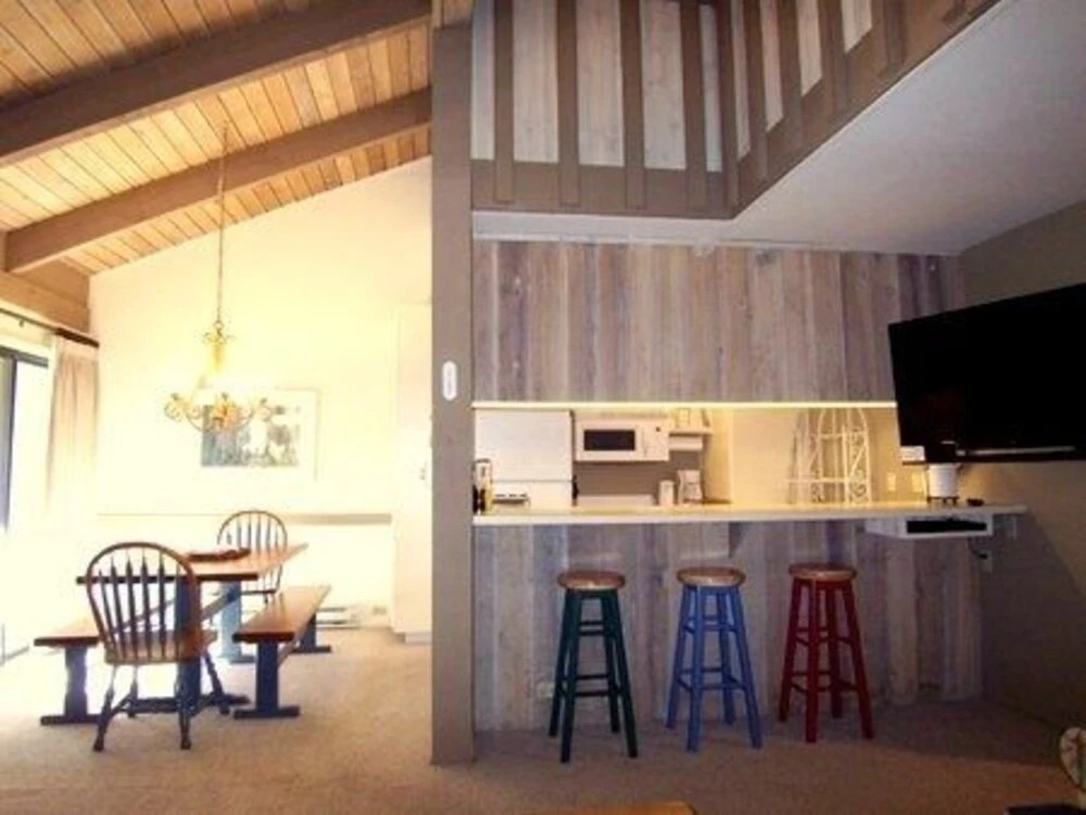 154 Premium Condominium 2 Bedrooms 2 Bathrooms Condo