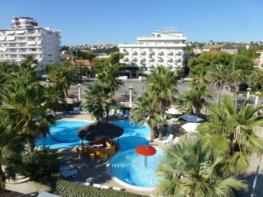 Hotel Europa Beach Village