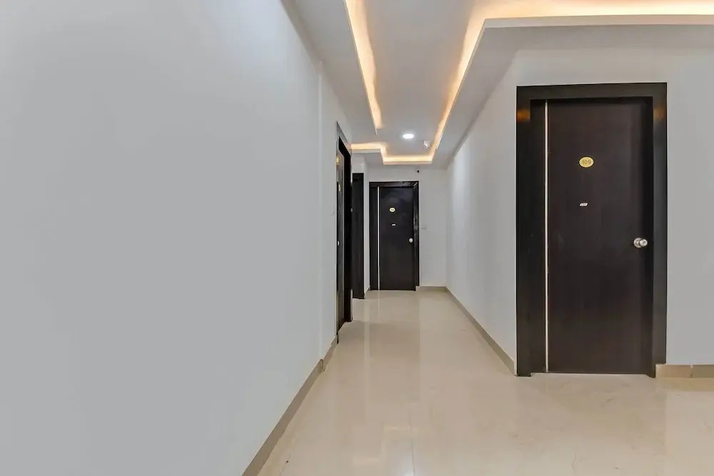 OYO Flagship 46682 New Andra House
