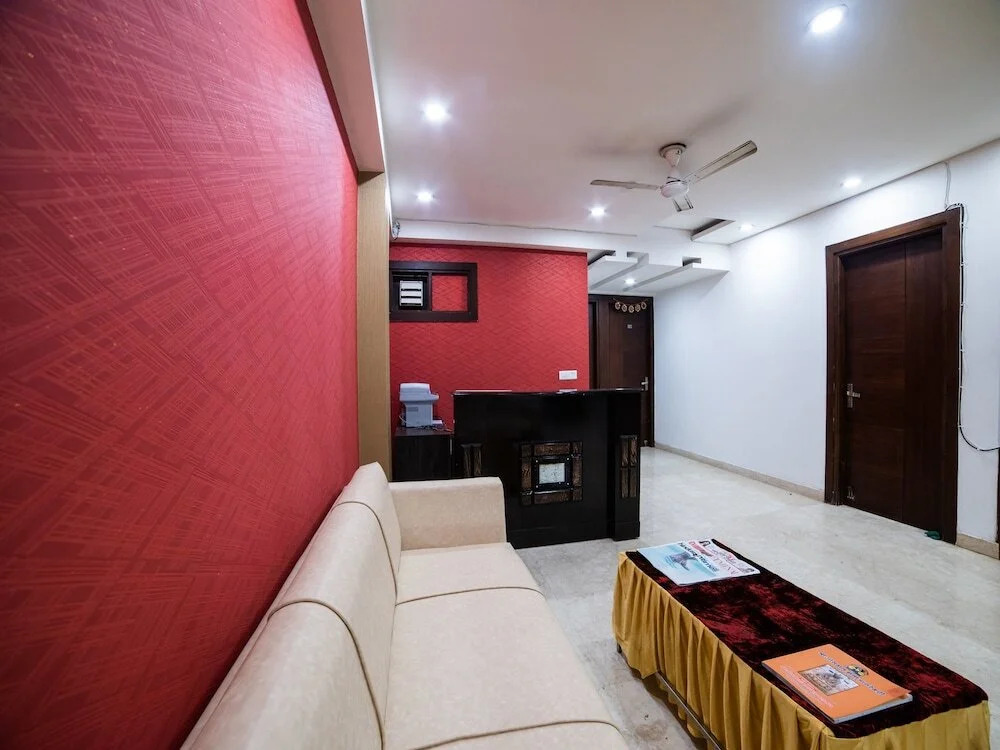 Supreme Residency by OYO Rooms