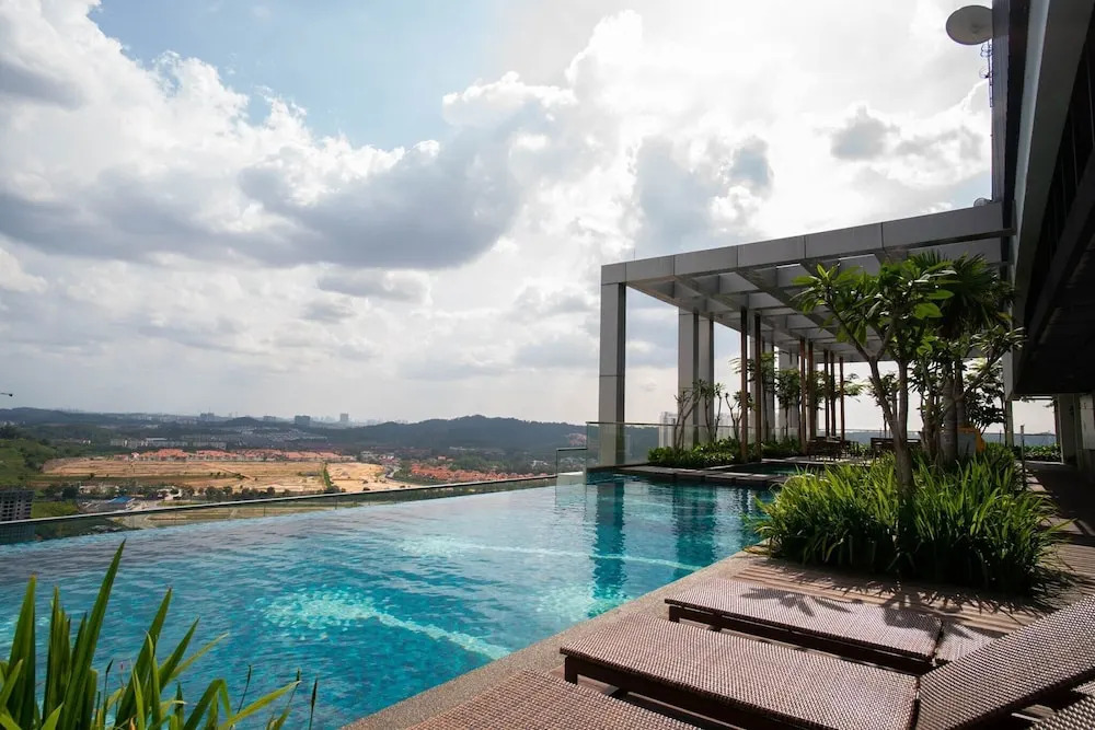 Revo Pavilion Bukit Jalil by Ody Suites