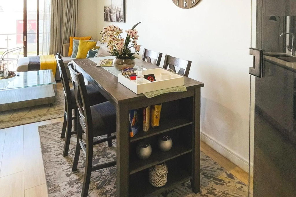 Ellipse Luxury High Rise Apartment