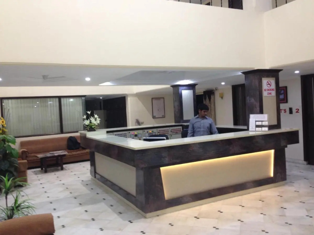 Hotel Alpha