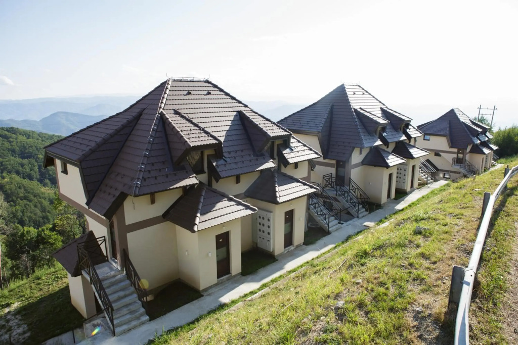 Dvori Sky View E13 Kopaonik - free private parking