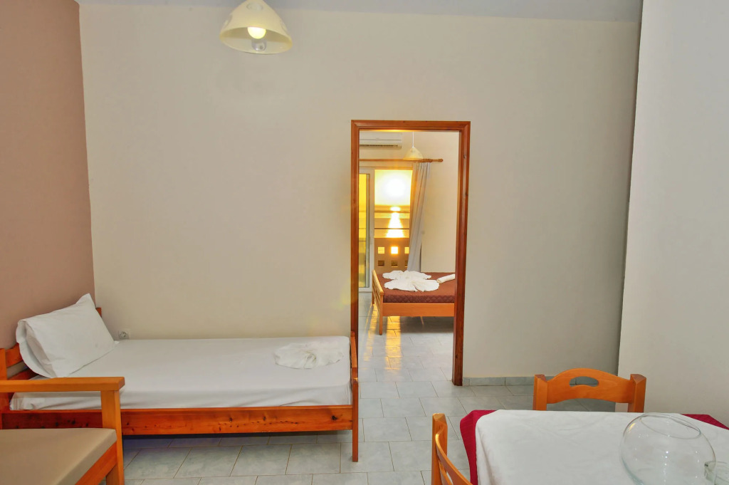 Falassarna Beach studios&apartments