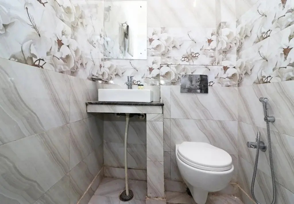 Hotel Ananya Palace by OYO Rooms