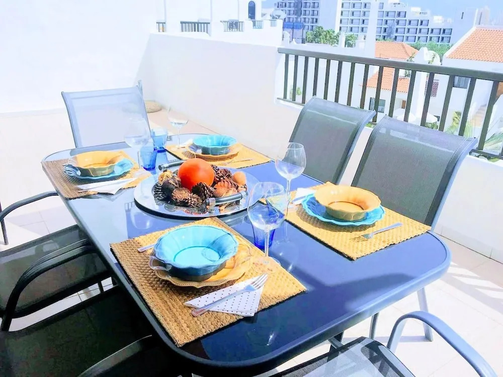 Apartment with 2 Bedrooms in Costa Adeje, with Wonderful Sea View, Shared Pool, Furnished Balcony - 700 M From the Beach