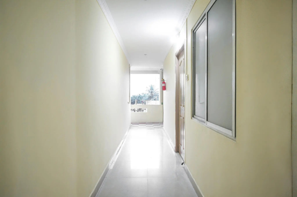 OYO 41553 Omr Residency