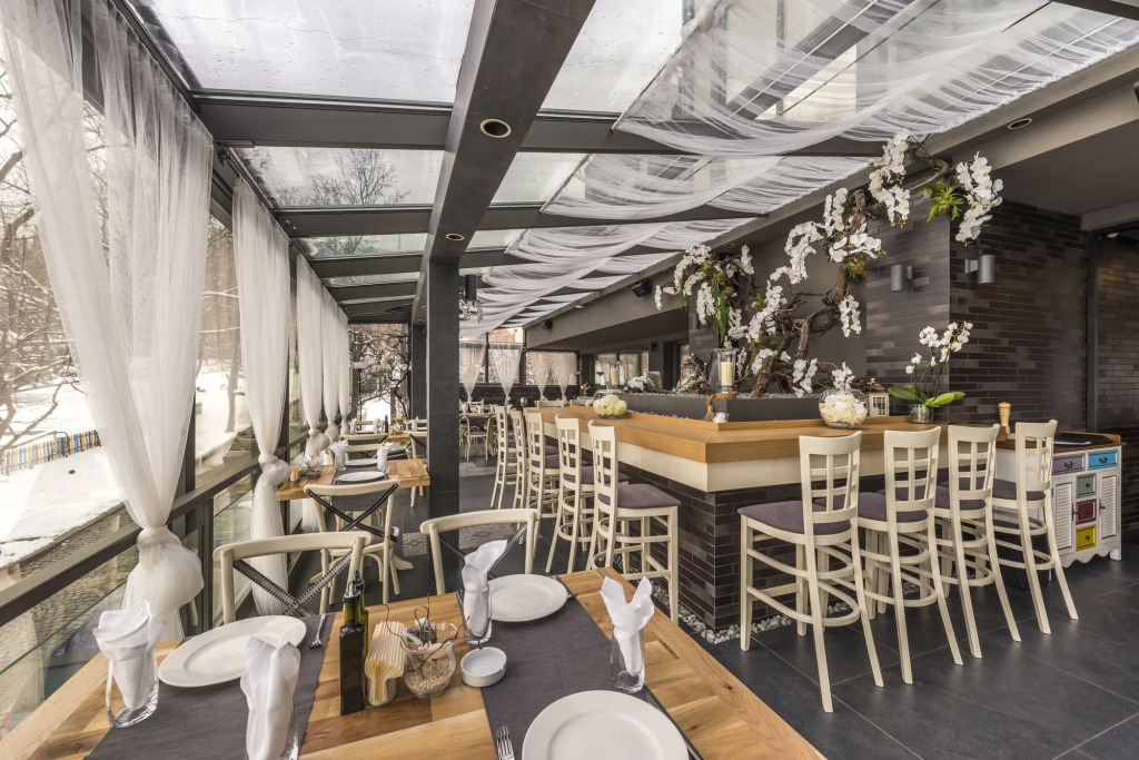 All Seasons Residence Design Hotel