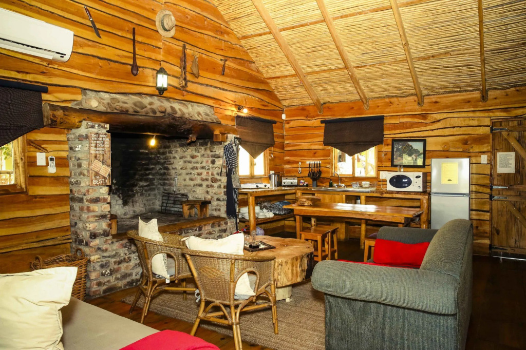 Riverside Guest Lodge
