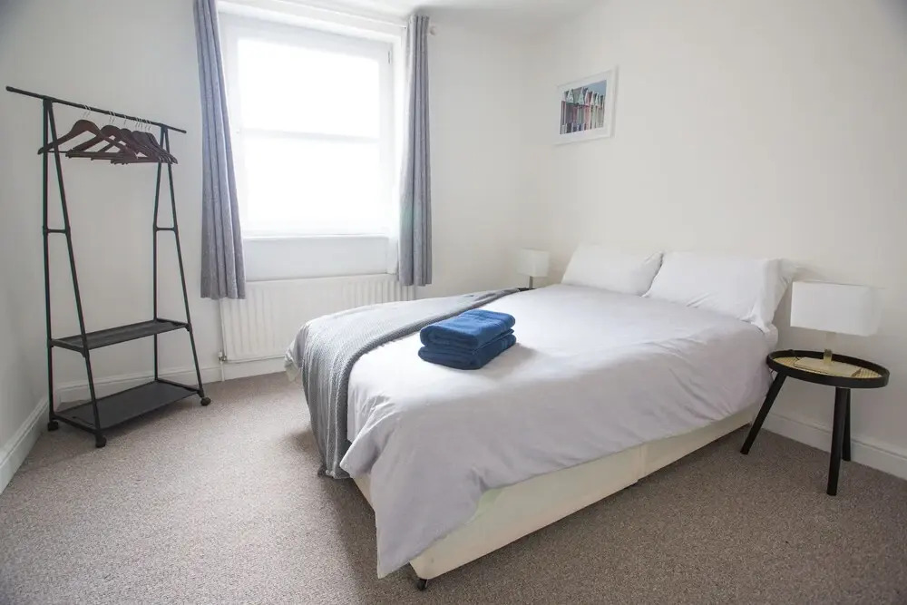 Short Stay Bristol - Mina B2 Apartment