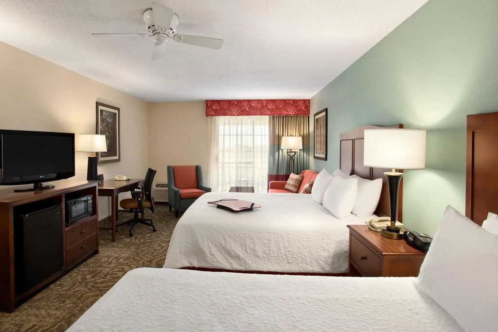 Hampton Inn & Suites Outer Banks/Corolla