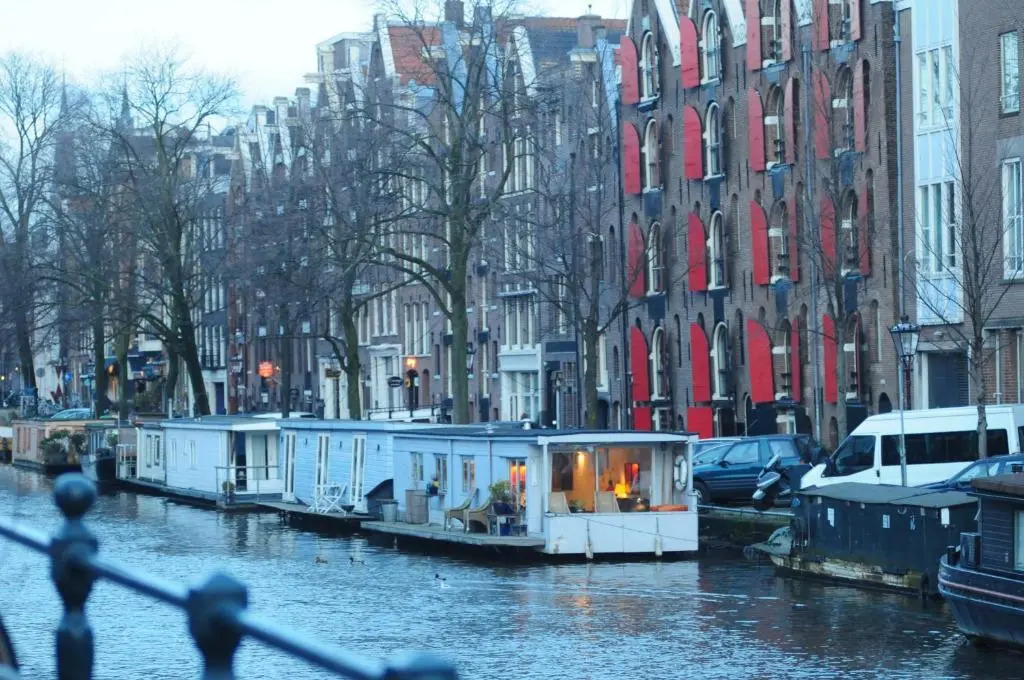 Pantheos Top Houseboat
