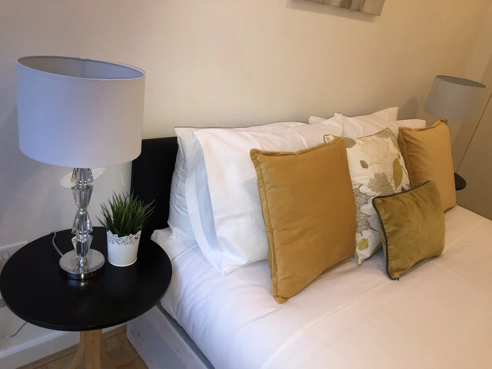 London River Side Hideaway Luxury Apartments