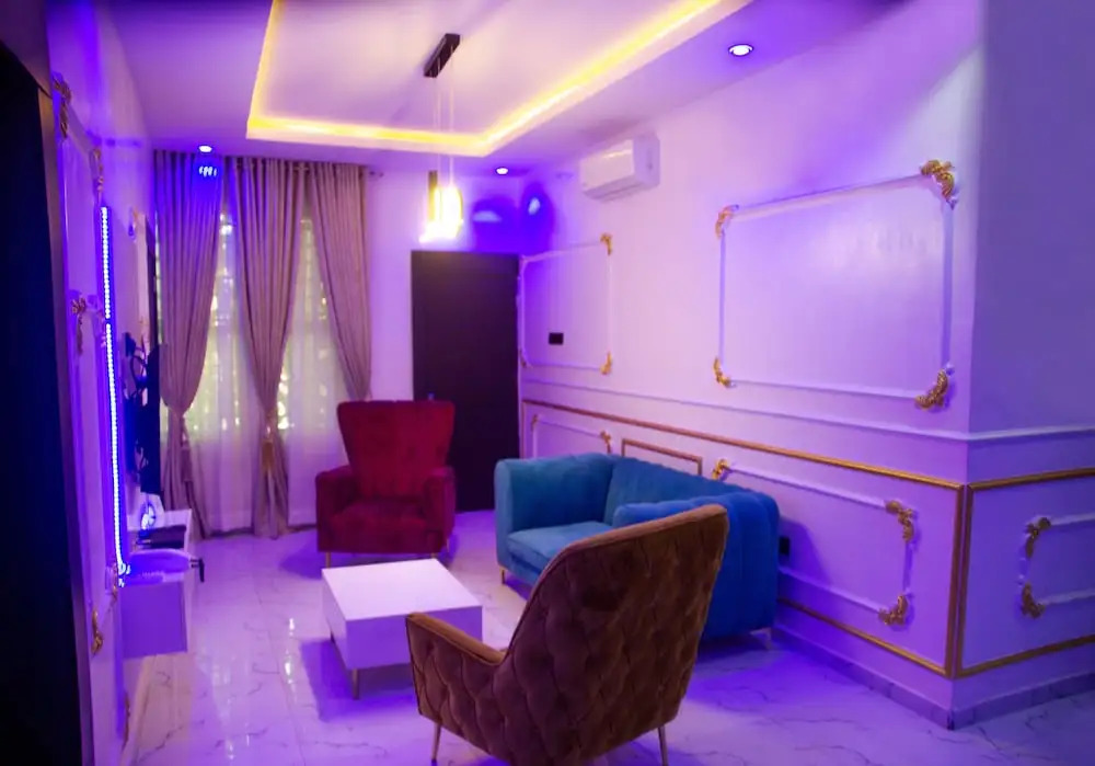 RichVilla Apartments & Hotels