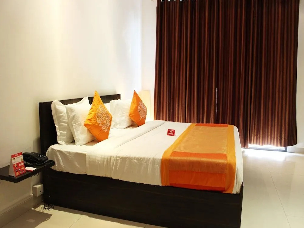 OYO Flagship 387 Moulsari Avenue
