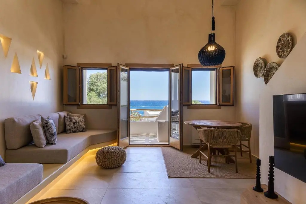 Opalia Suites