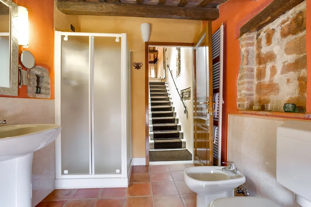 Ferrara Rooms