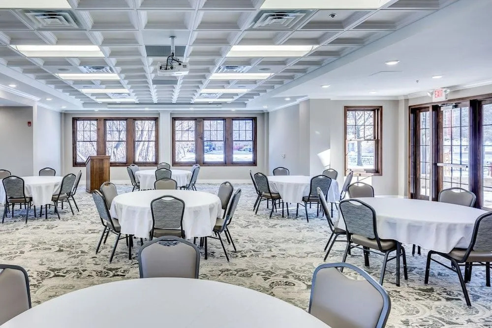 The Inn at Shattuck - St. Marys