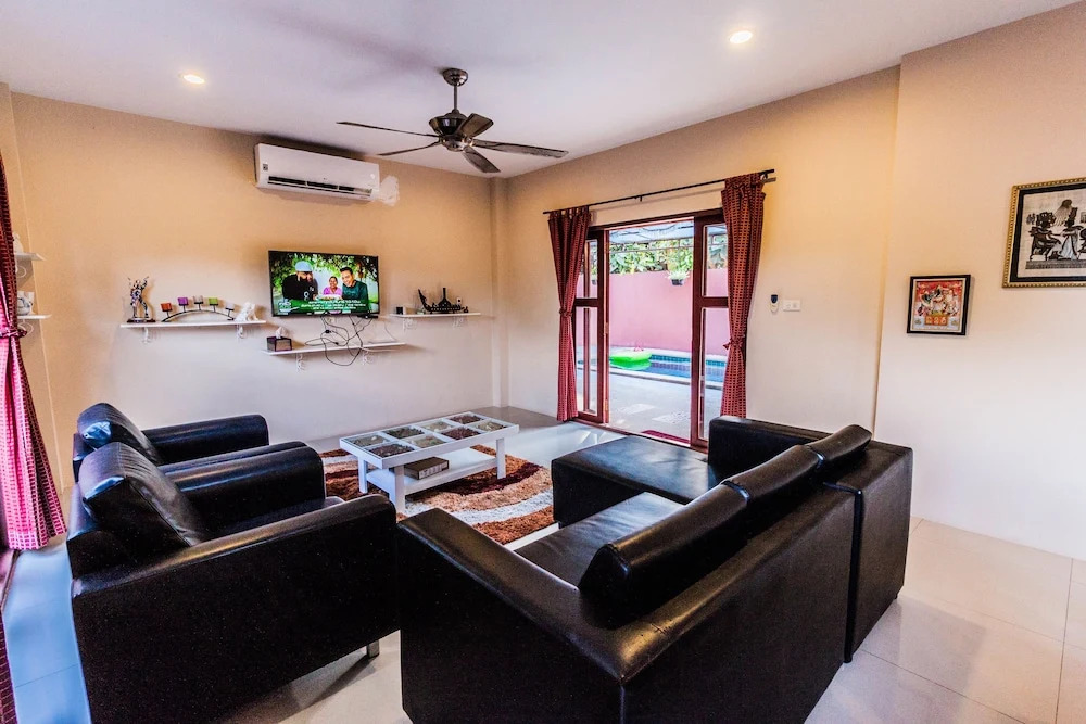 Jomtien Somza