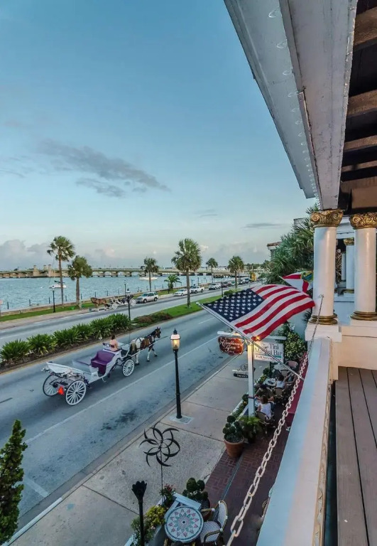 Casablanca Inn on the Bay
