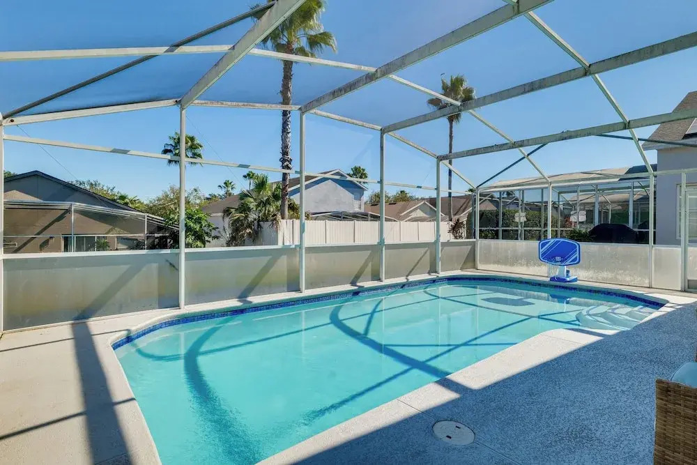 10 Mi Disney Gem: Game Room, Pool, Golf & Parks