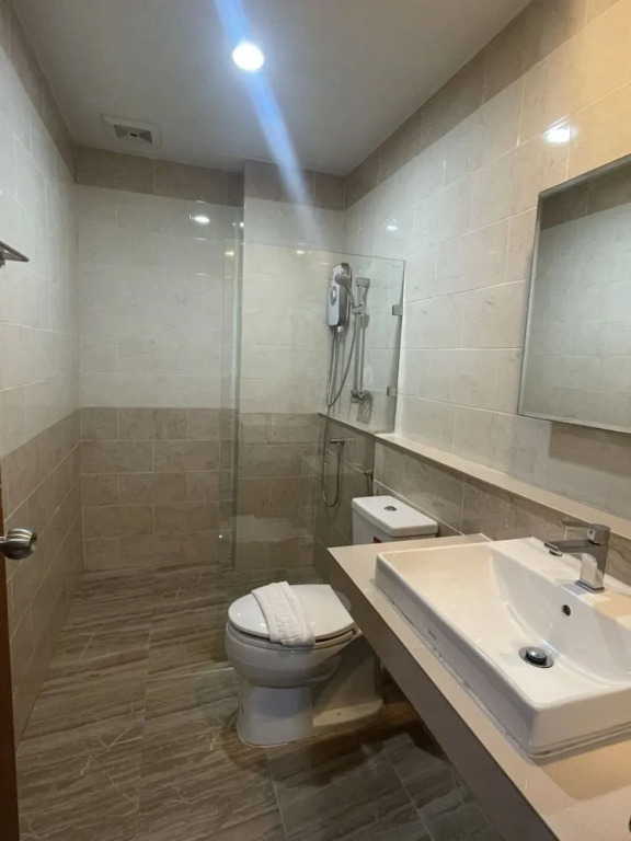The Living Hotel SamutPrakan