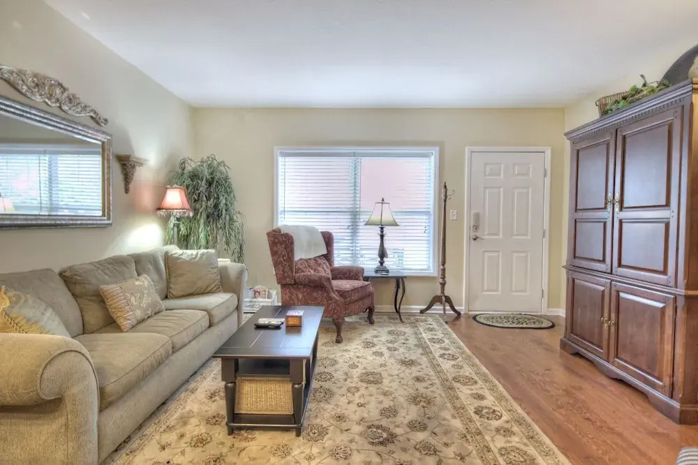 Colonial Crest 107 - Great Location! - You Can Walk To Town! 1 Bedroom Condo by RedAwning