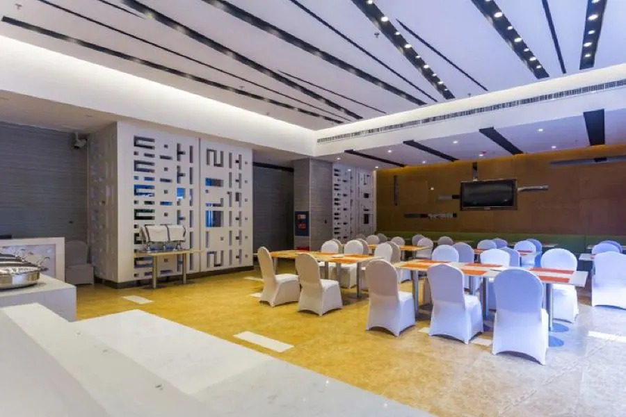 Landscape City Hotel