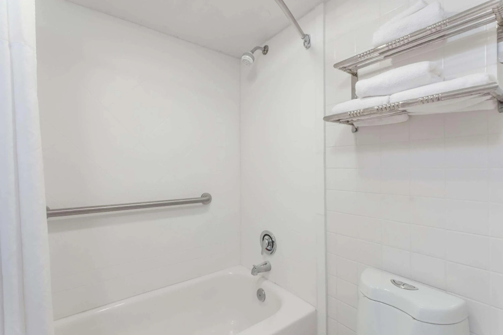 Days Inn & Suites Clermont