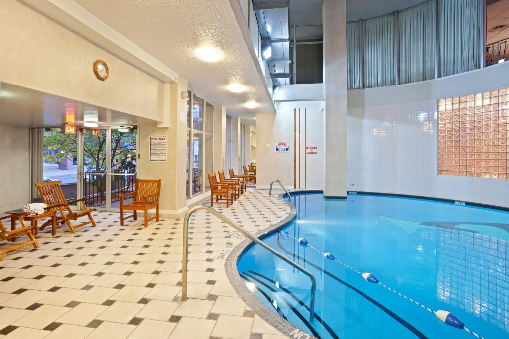 Holiday Inn & Suites Vancouver Downtown by IHG