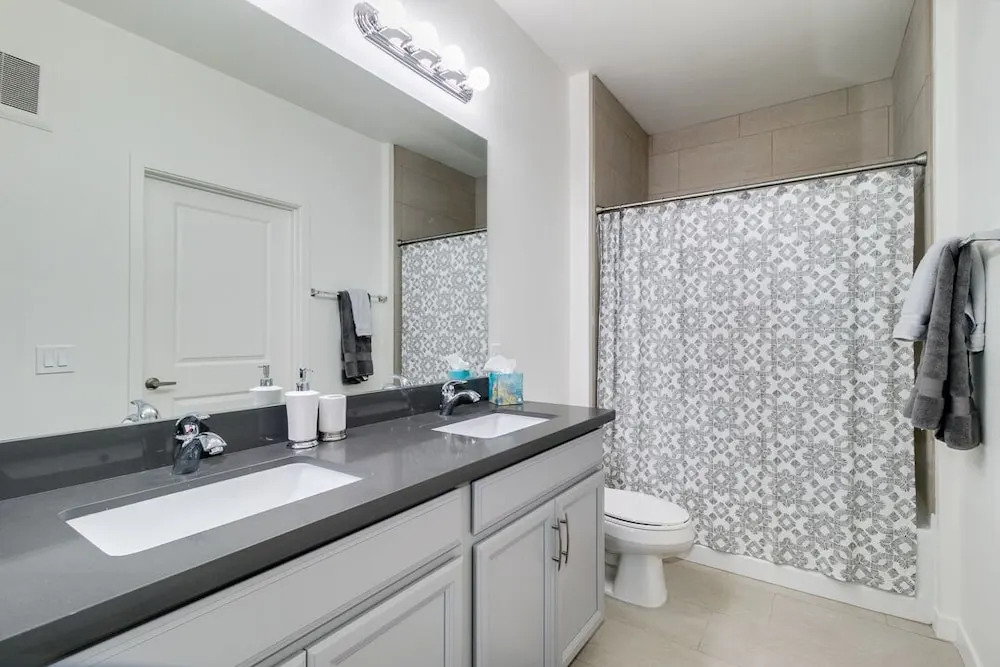 Queen Creek #323 - 1 Br Condo
