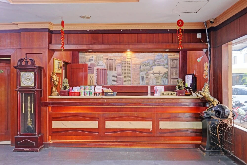 OYO 92402 City View Hotel