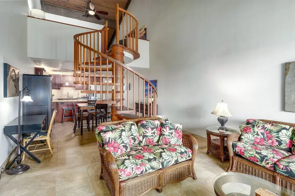 Kamaole Sands 2-406 - Luxurious Renovation - Penthouse Ocean Views - Split AC