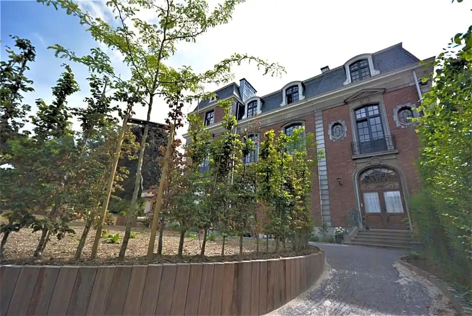 Villa De Noailles