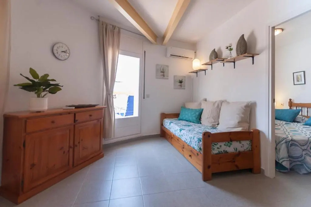 Lets Holidays Apartment Tossa Near Beach 2