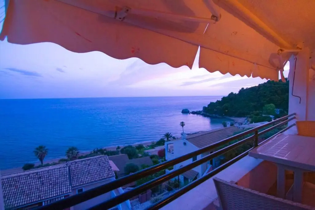 Most Panoramic balcony Aeolos Home 108