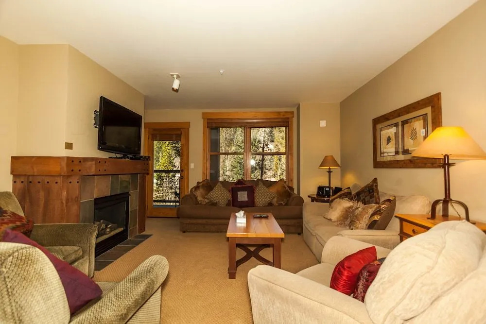 Springs #8832 - 3 Br Condo