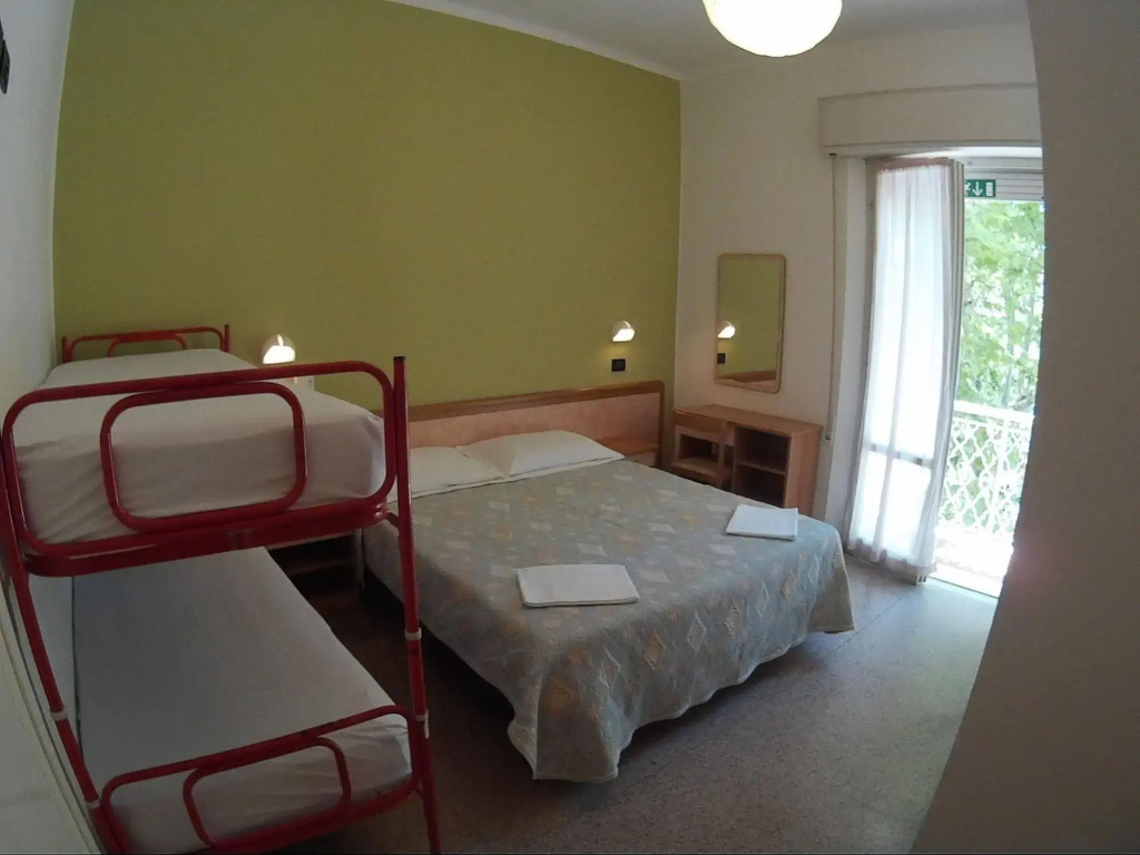 Jammin Rimini Backpackers Hotel