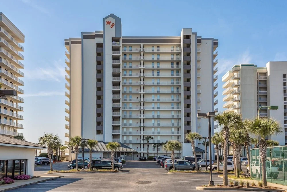Windward Pointe 102