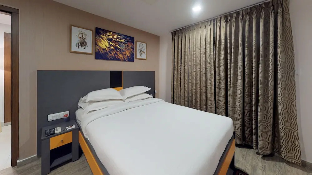 37th Crescent Boutique Suites