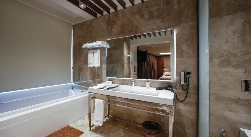 Onhann Hotel